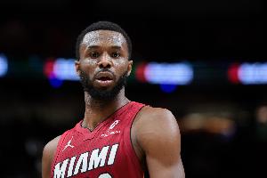媒体人：山东昨日展现了极强求胜欲望 若细节把控好都有机会赢